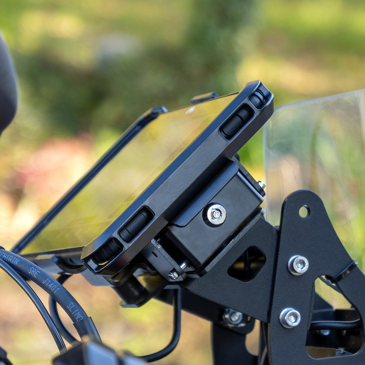 DMD-T865-X Nav Tablet